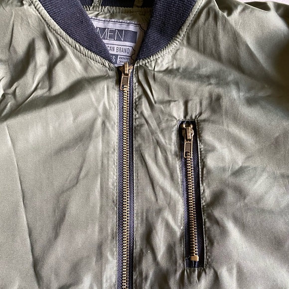 21Men Army Green with Black Lightweight Jacket - Picture 2 of 6